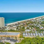 Experience Starlit Nights From Beach Happy\'S Balcony Overlooking The Community Pool At Beachwalk