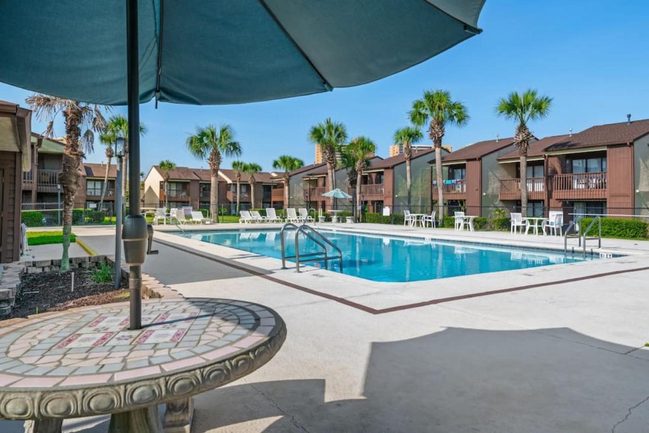 Experience Starlit Nights From Beach Happy's Balcony Overlooking The Community Pool At Beachwalk * Panama City Beach