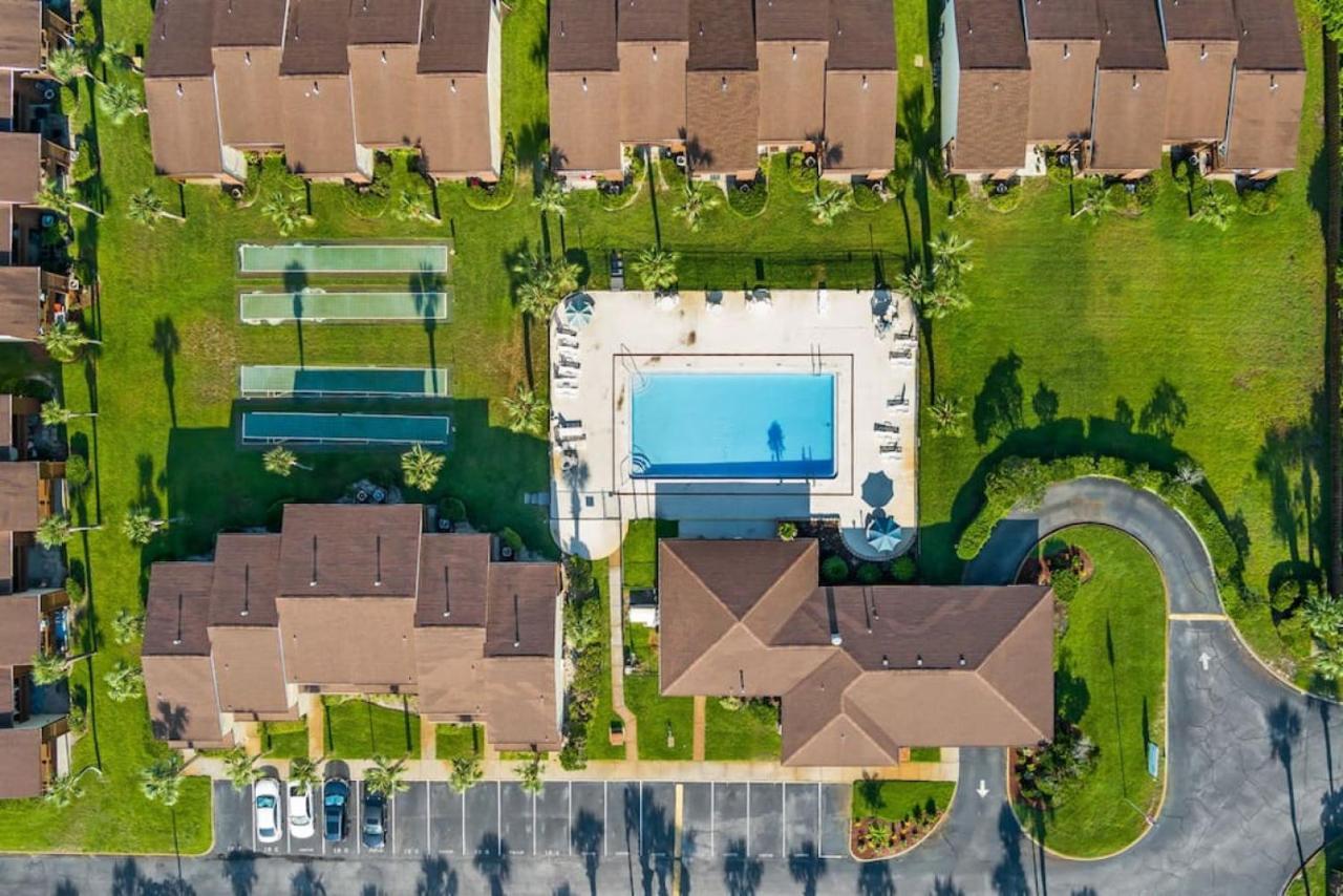 Experience Starlit Nights From Beach Happy's Balcony Overlooking The Community Pool At Beachwalk Holiday home Panama City Beach