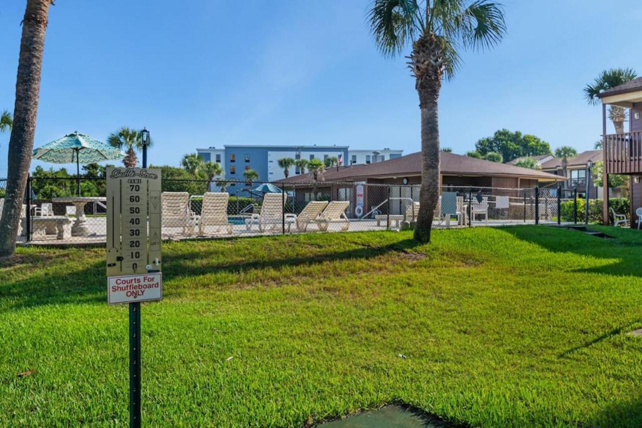 Experience Starlit Nights From Beach Happy's Balcony Overlooking The Community Pool At Beachwalk * Panama City Beach
